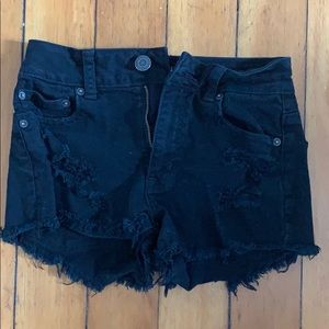 LAST CHANCE AE Black shorts